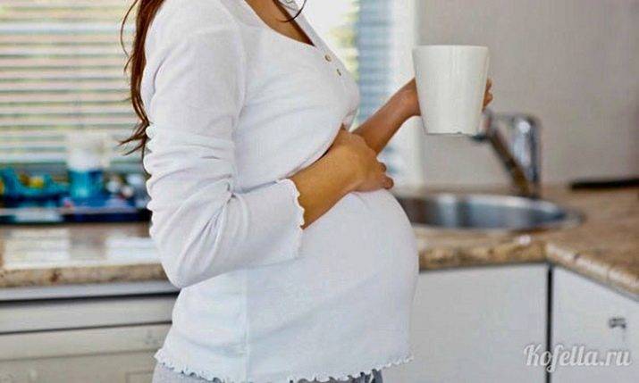 Что можно пить и что нельзя пить при беременности