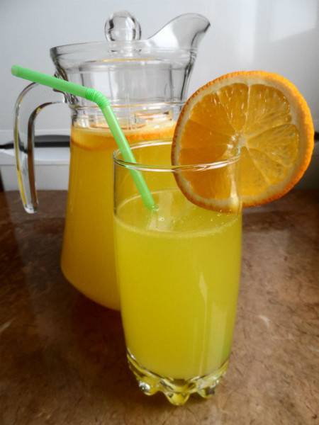Домашний лимонад из замороженных апельсинов