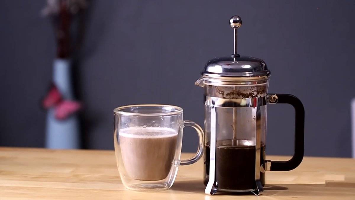 Как заваривать кофе во френч прессе и как его выбрать