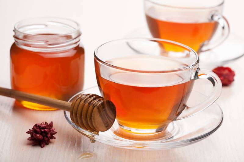 Чай с медом: черный, белый, зеленый, ромашковый, какой полезней, как пить для лечения заболеваний | народная медицина | dlja-pohudenija.ru