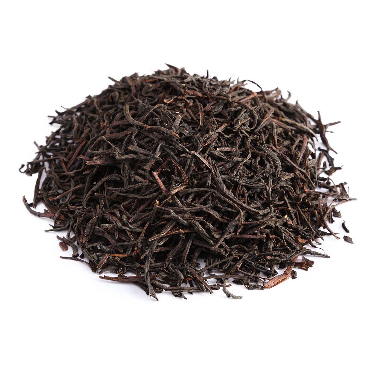 Чай крупнолистовой черный: особенности и полезные свойства