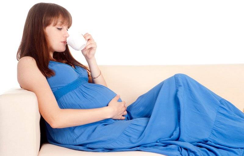 Зеленый чай при грудном вскармливании: можно ли кормящей маме и с какого месяца