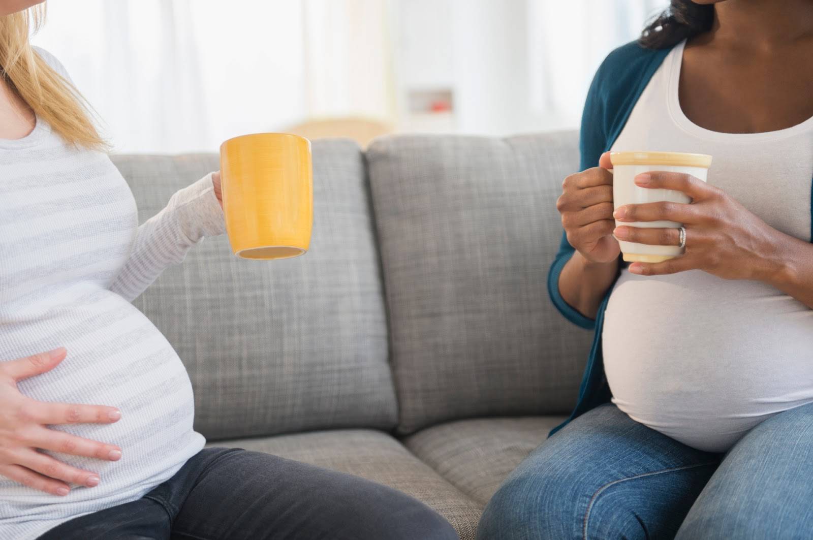 Кофе без кофеина при беременности: можно или нет, вред и польза