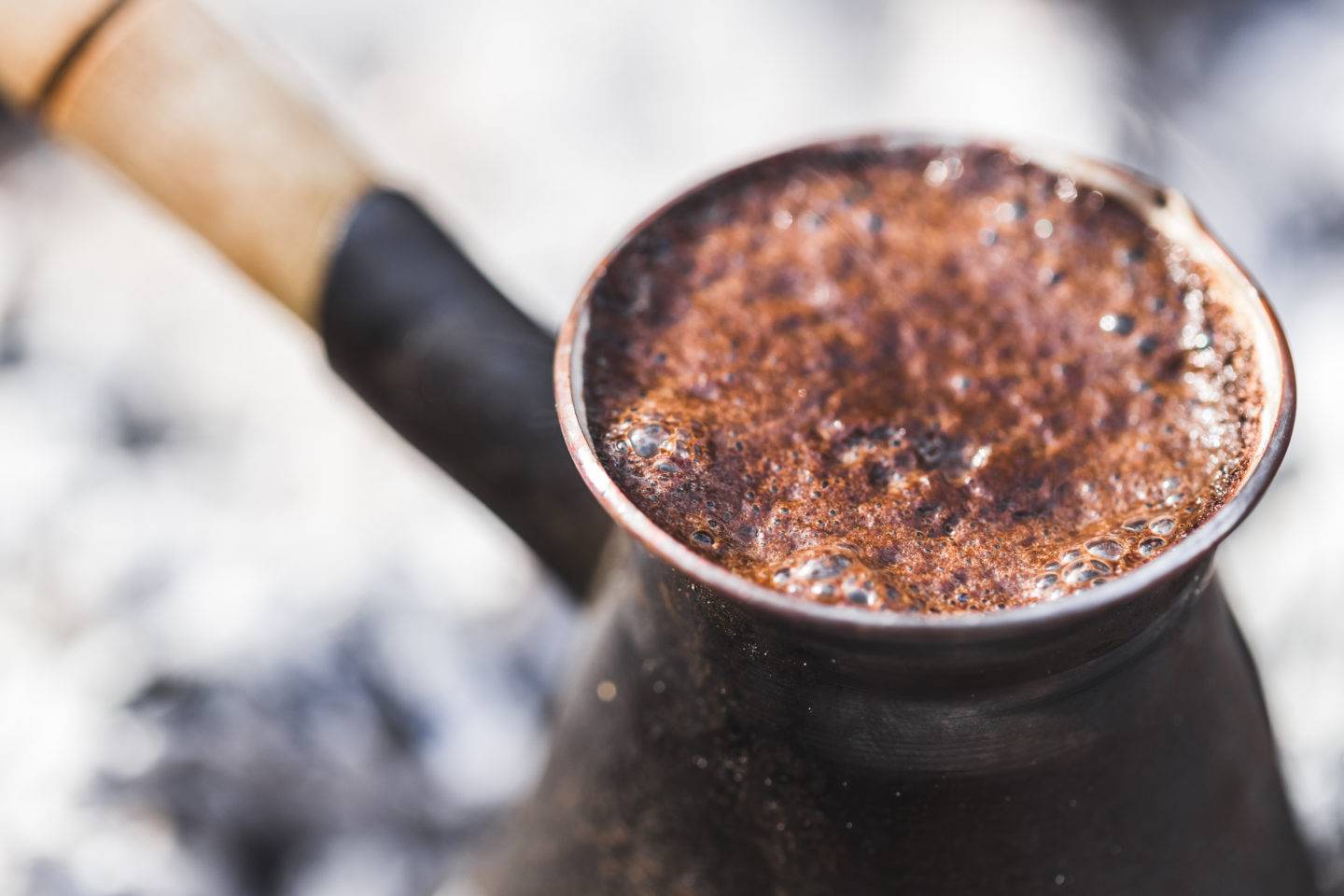 Как сделать кофе с пенкой (в турке, кофеварке, растворимый)