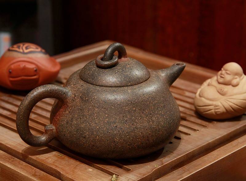 Чайный сервиз «фэншуй» в китайском стиле (коричневый, исинская глина, 10 персон, 21 предмет)