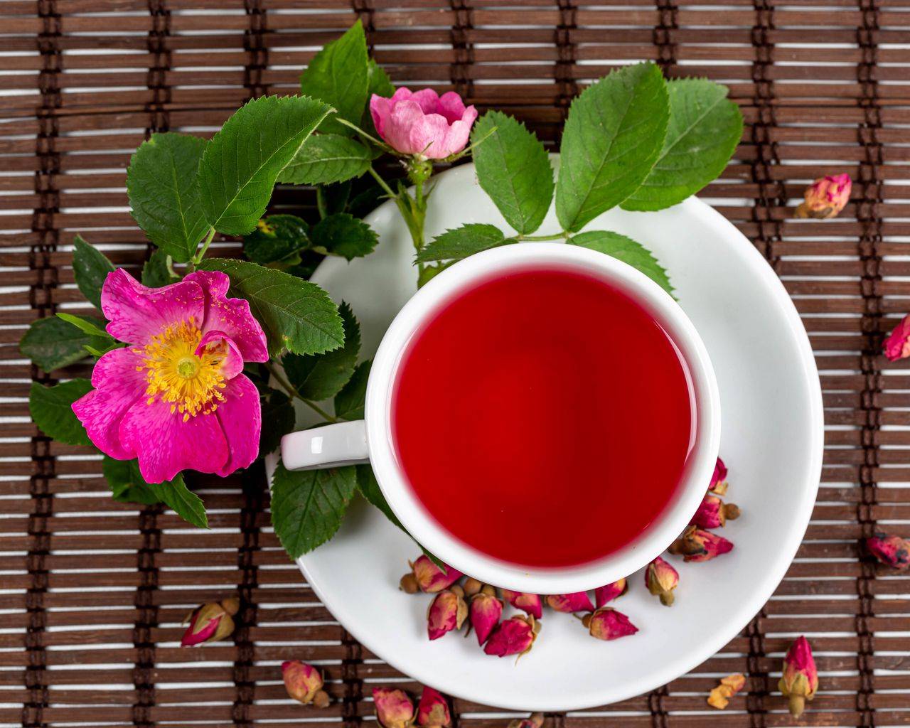 Чай с шиповником: польза и вред, как заваривать, рецепты