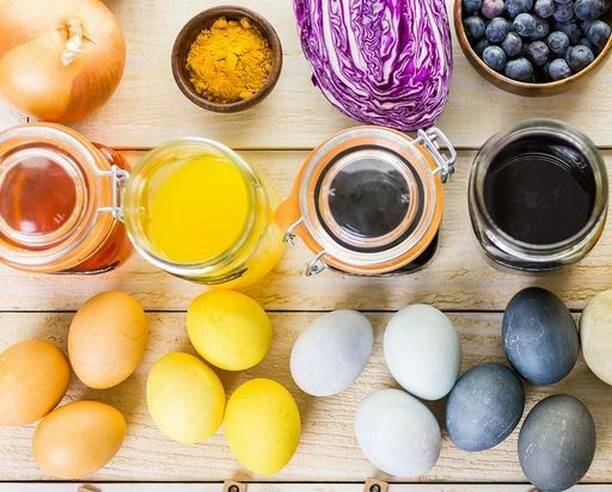 Как покрасить яйца на пасху (15) оригинальных идей