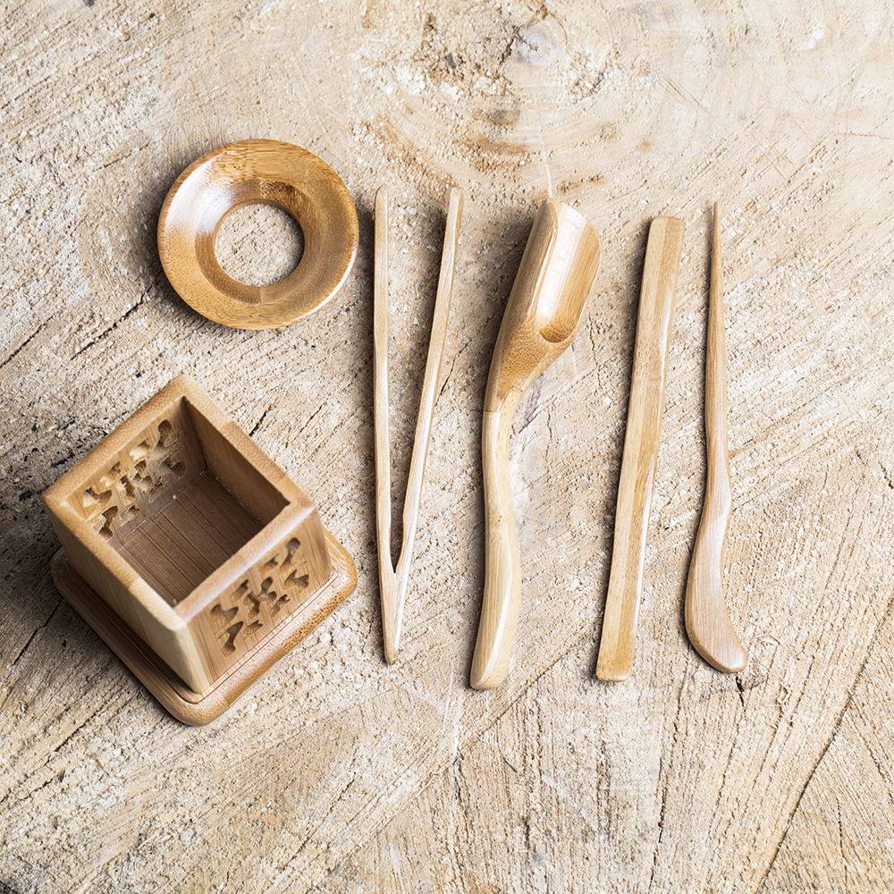 Что входит в традиционный чацзюй – набор чайных инструментов