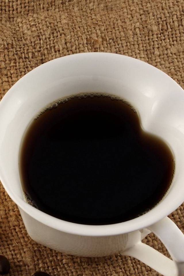 Можно ли пить кофе при геморрое: польза и вред