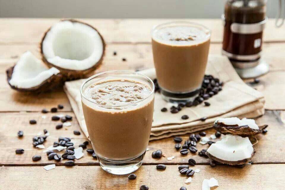 Кофе с кокосовым, молоком, маслом и сливками