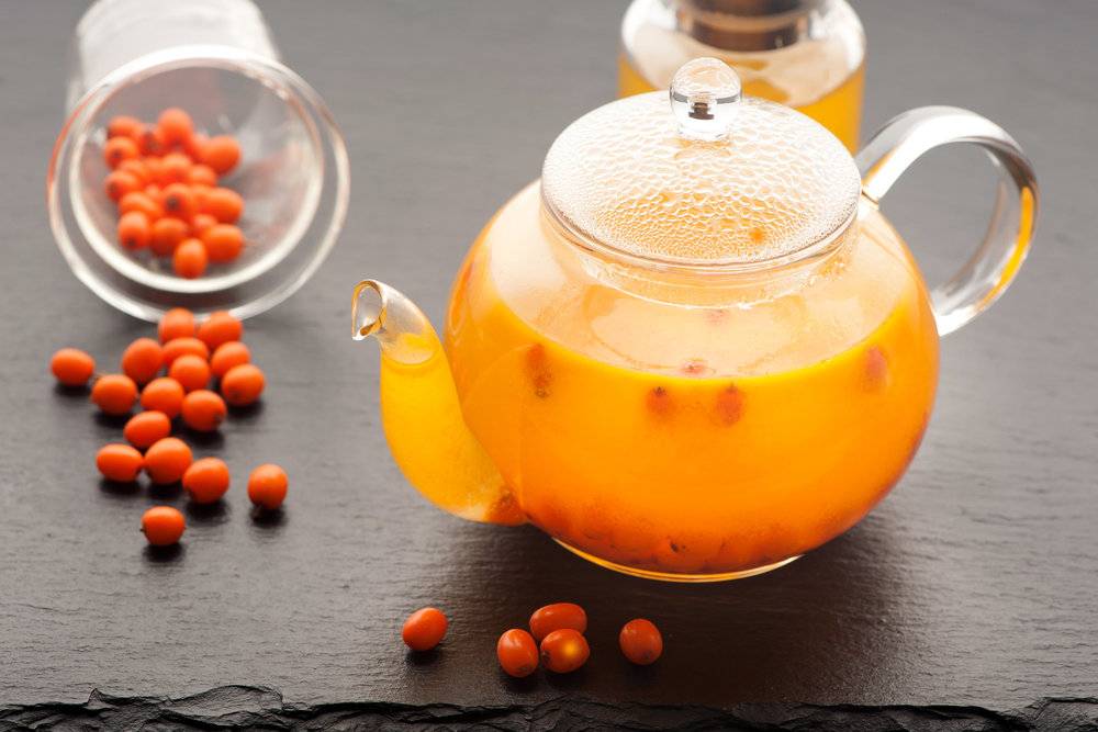 Чай с облепихой: лечебные свойства и противопоказания. польза и вред облепихового чая из ягод и листьев