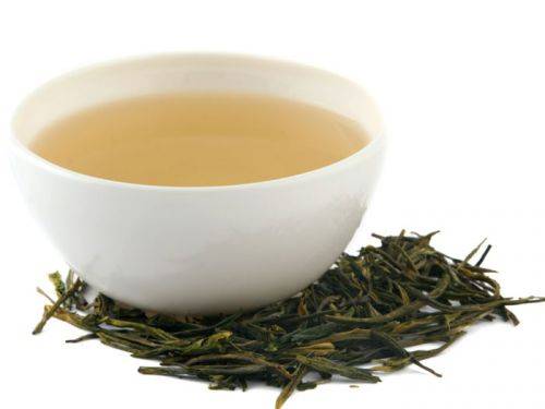 Королевский напиток — китайский белый чай: его польза и вред, секреты заваривания напитка