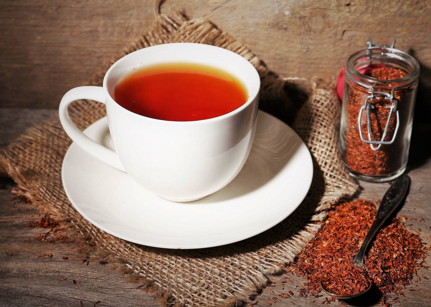 Ройбуш чай: полезные свойства и противопоказания