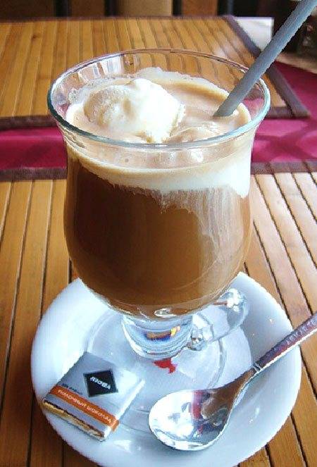 Рецепты кофе гляссе или как приготовить кофе с мороженым