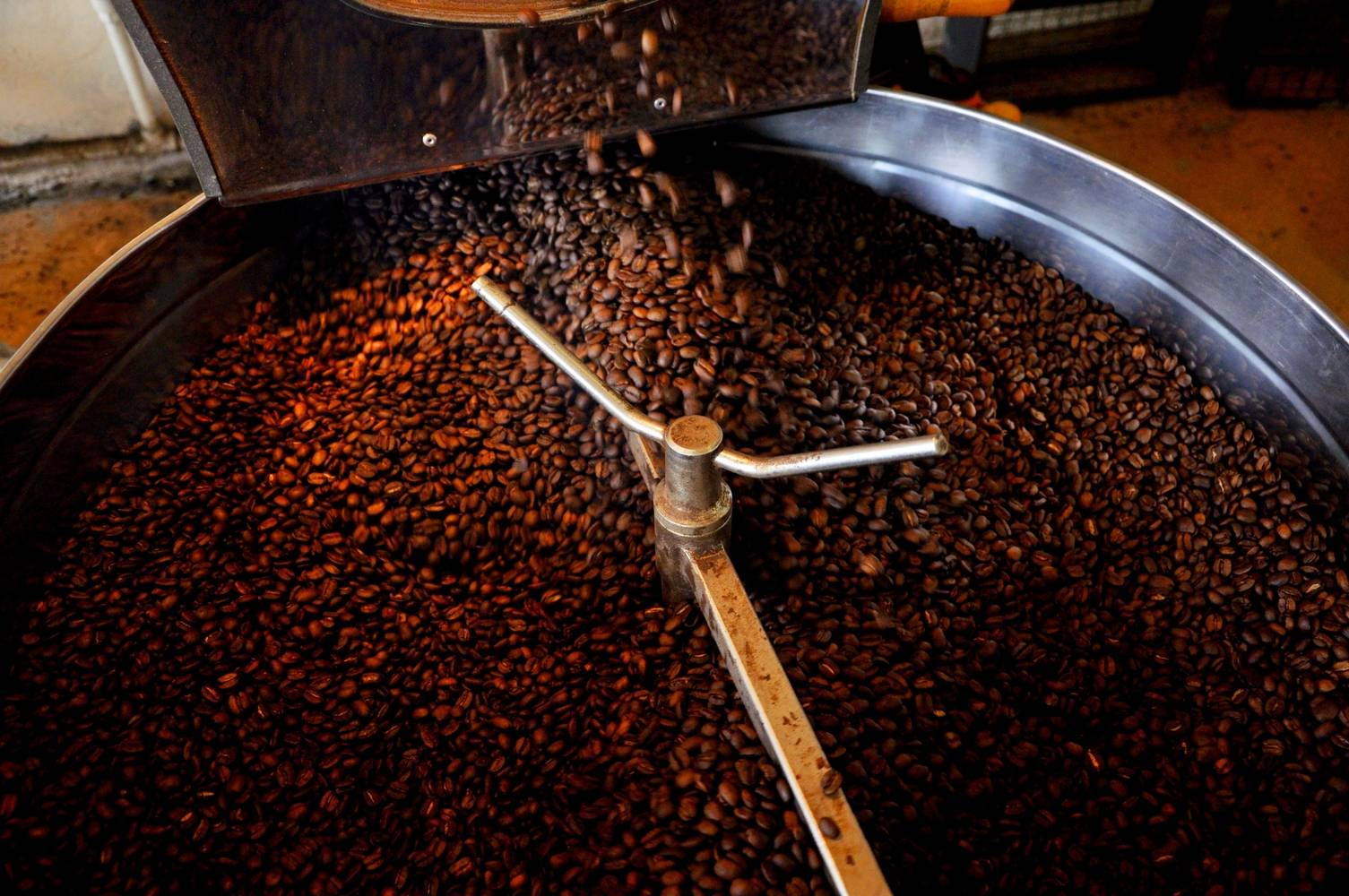 Производство кофе в бразилии: технологии сбора кофейных ягод и процессы их обработки