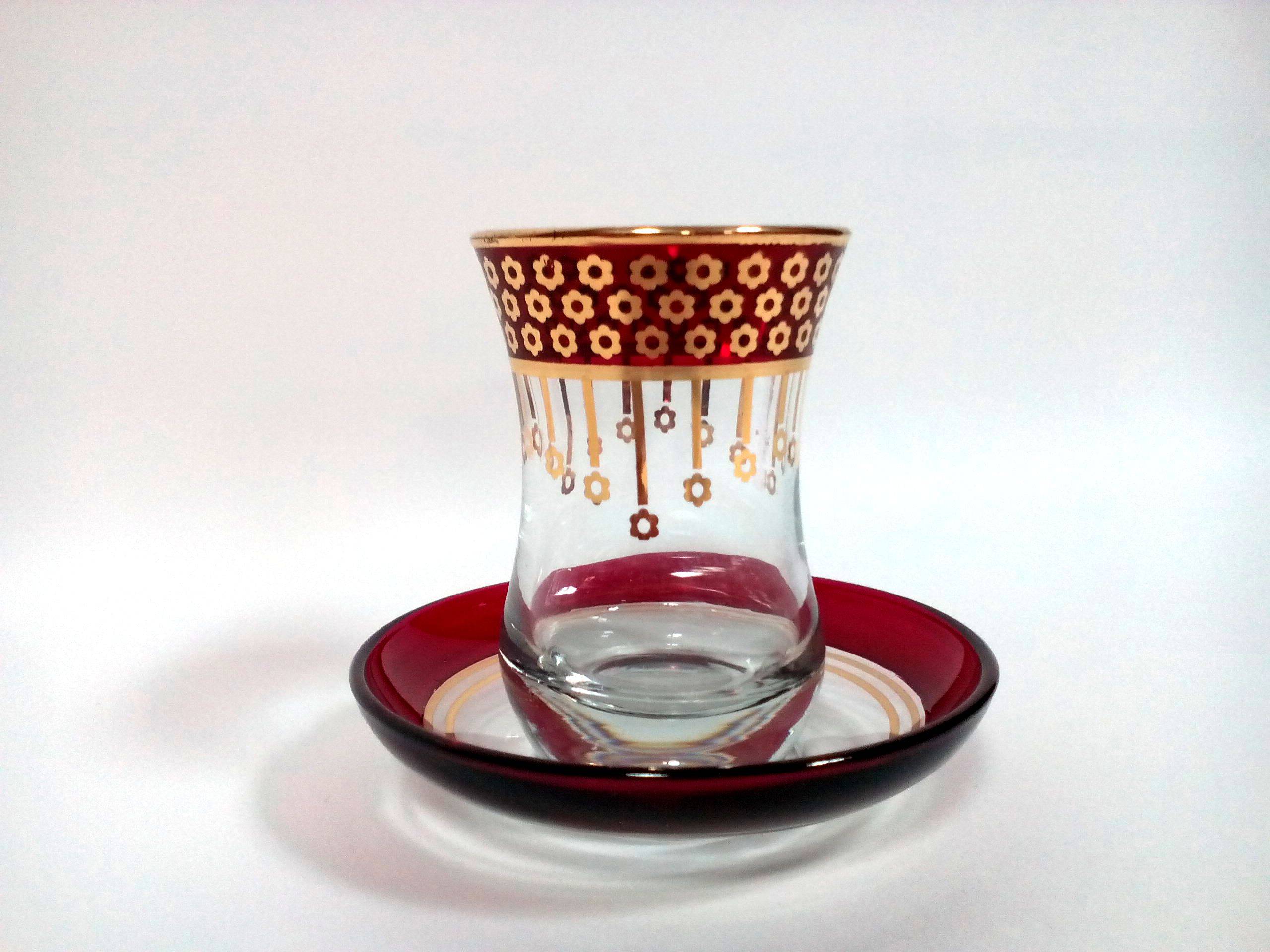 Турецкая чашка для чая: как называется, особенности формы и объема, разнообразие стаканов